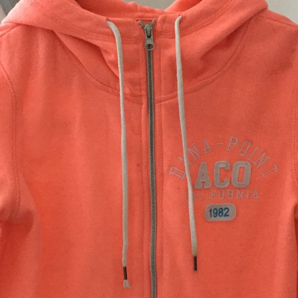 Light hoodie - Picture 2 of 2
